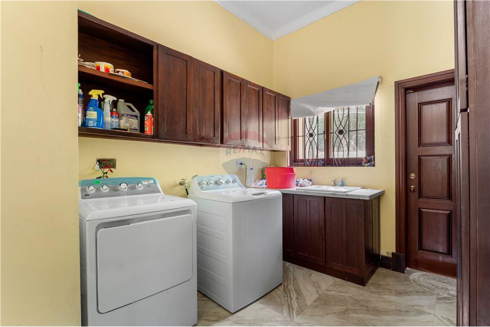 Villa - Te Koop - Kingston, Saint Andrew, Jamaica - 9 - 90153049-119