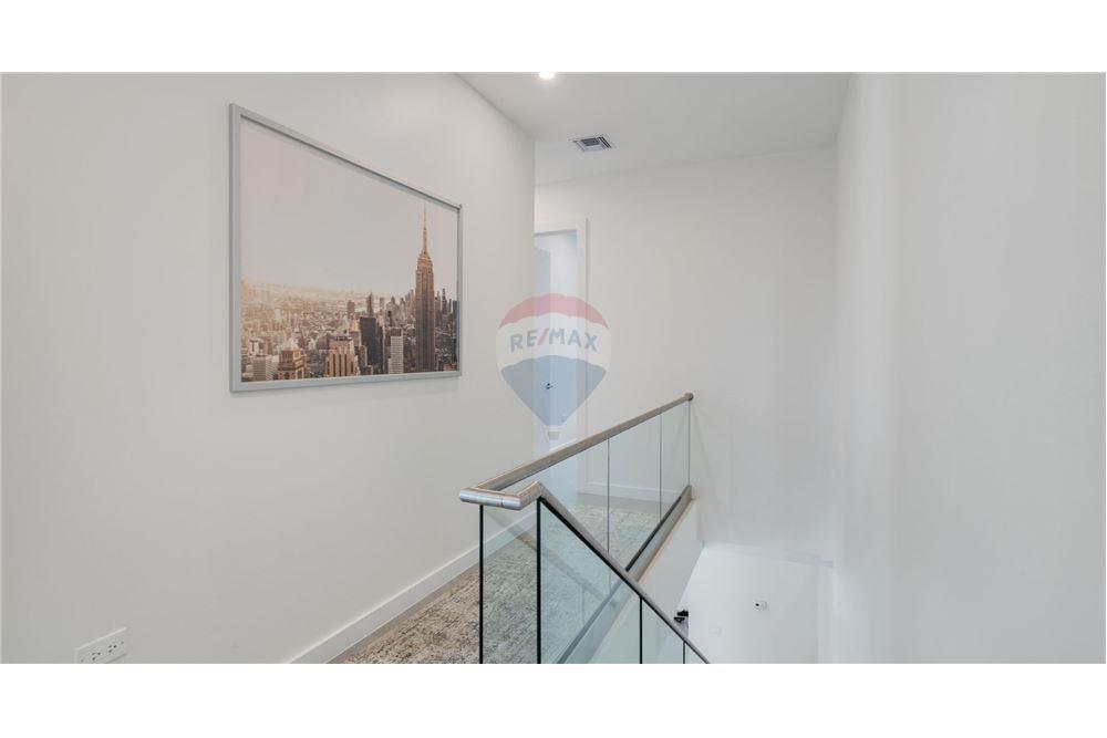 Apartamento/Condominio - Venta - W Bay Bch North, West Bay, Islas Caimán - 10 - 90146012-240