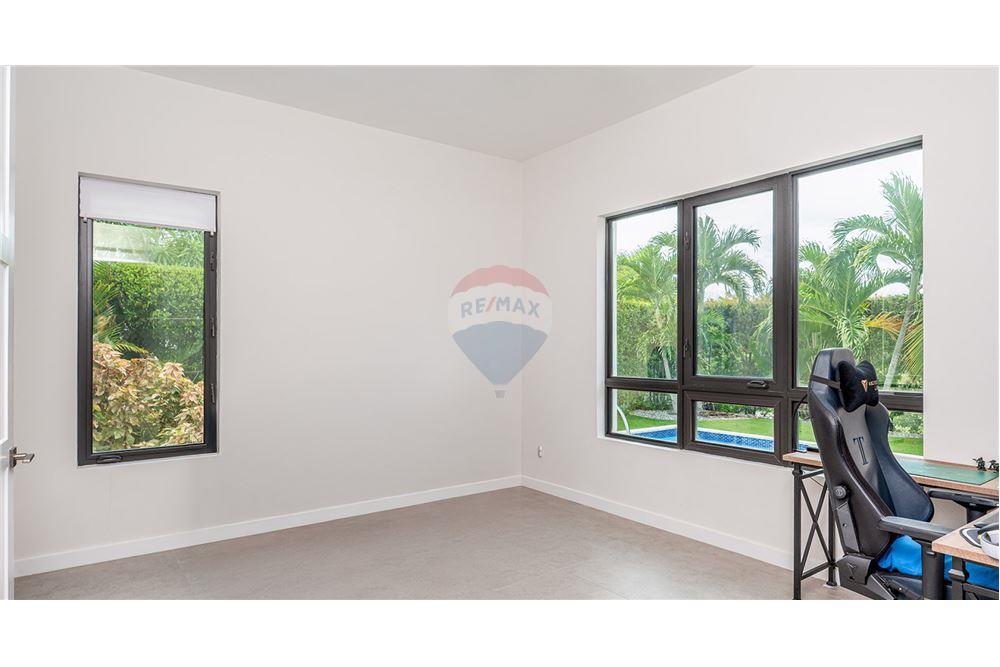 Villa - For Sale - W Bay North East, West Bay, Cayman Islands - 17 - 90146051-46