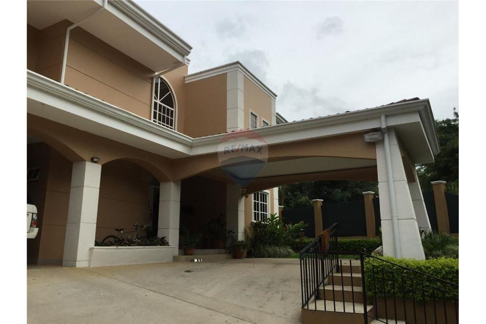 Villa - For Sale - Curridabat, San José - Curridabat, Costa Rica - 17 - 901251002-34