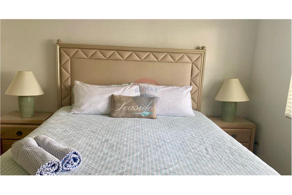 Condo/Apartment - For Sale - W Bay Bch South, Seven Mile, Cayman Islands - 26 - 90146002-459