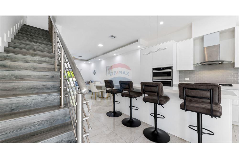 Appartement - Te Koop - South Sound, South Sound, Cayman Islands - 12 - 90146018-308