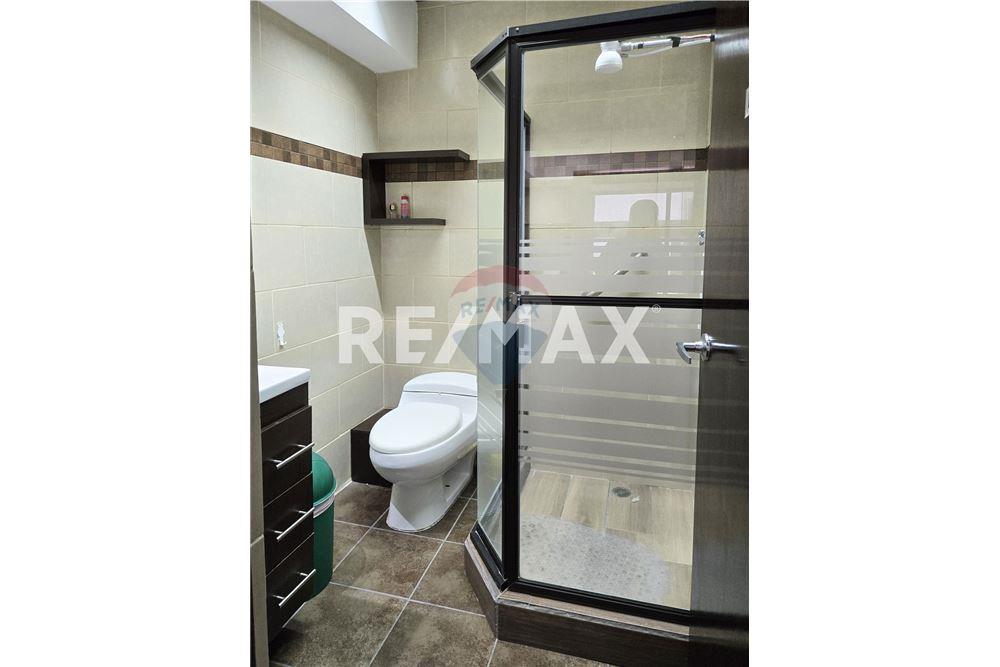 Sale of Business - For Sale - Zona 10, Guatemala, Guatemala - 6 - 902311020-10