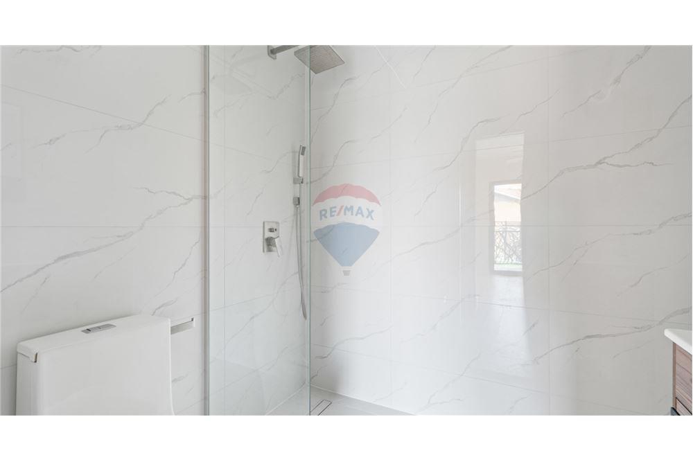 Appartement - Te Koop - W Bay Bch West, West Bay, Cayman Islands - 10 - 90146055-27