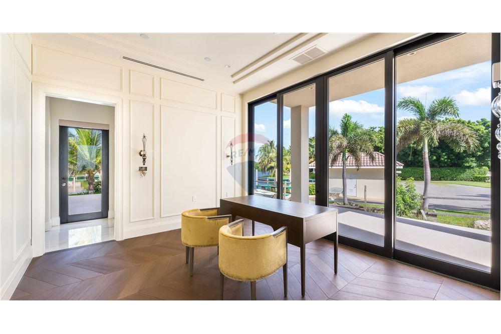 Villa - For Sale - W Bay Bch North, West Bay, Cayman Islands - 11 - 90146034-194