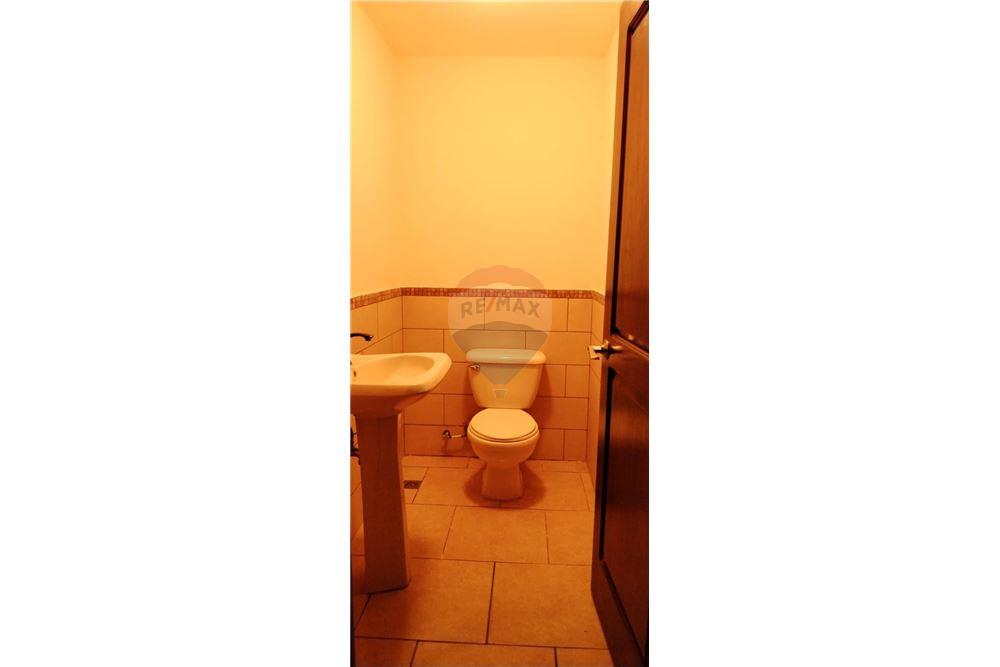 Villa - For Sale - La Esperanza, Quetzaltenango, Guatemala - 12 - 901011001-16