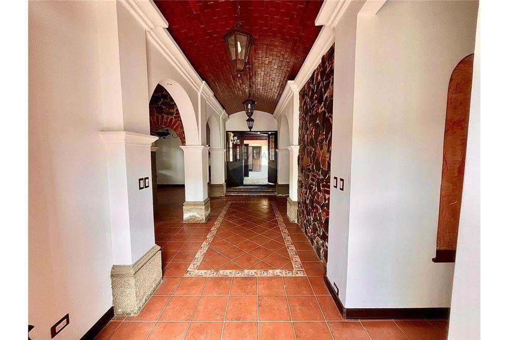 Villa - For Sale - La Antigua Guatemala, Sacatepéquez, Guatemala - 4 - 90129010-50