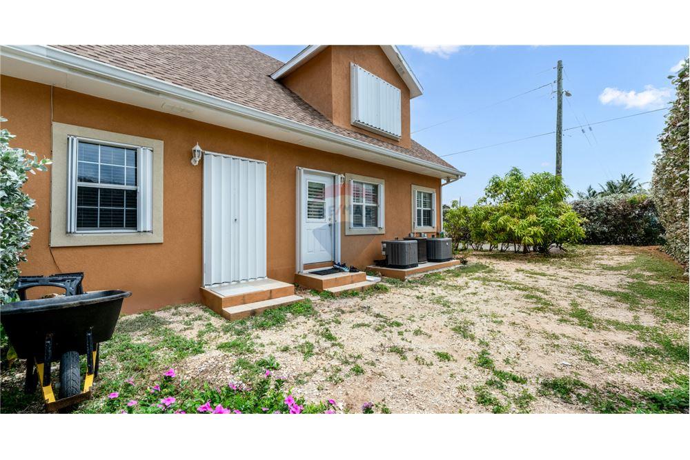 Villa - For Sale - W Bay Bch West, West Bay, Cayman Islands - 16 - 90146044-57