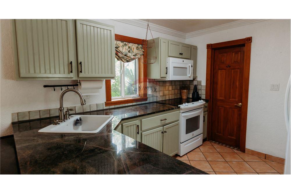 Villa - For Sale - Bodden Town, Bodden Town, Cayman Islands - 16 - 90146058-22