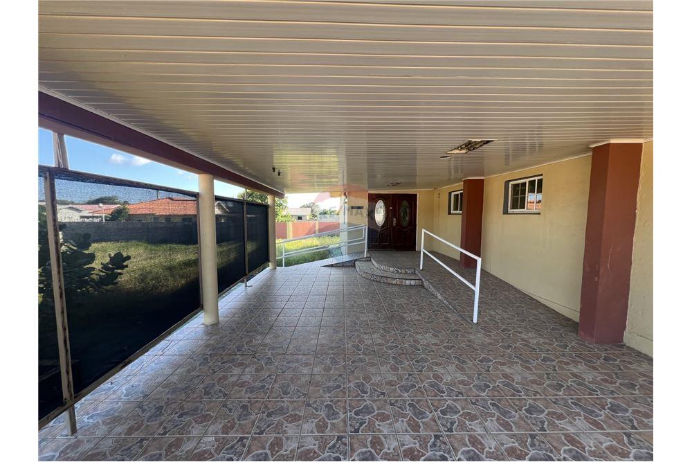 Bedrijfsmatig / Detailhandel - Te Koop - Sint Nicolaas, Aruba, Aruba - 1 - 90105035-27