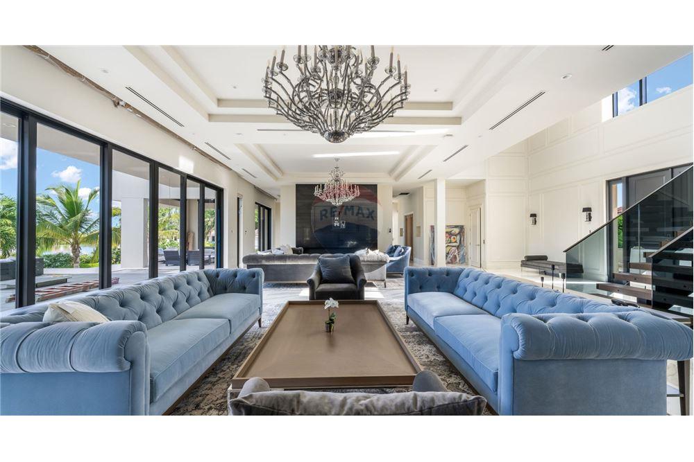 Villa - For Sale - W Bay Bch North, West Bay, Cayman Islands - 1 - 90146034-194