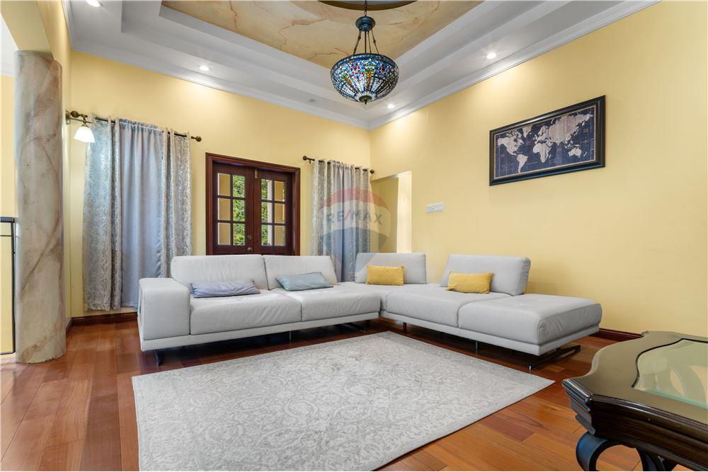 Villa - Te Koop - Kingston, Saint Andrew, Jamaica - 15 - 90153049-119