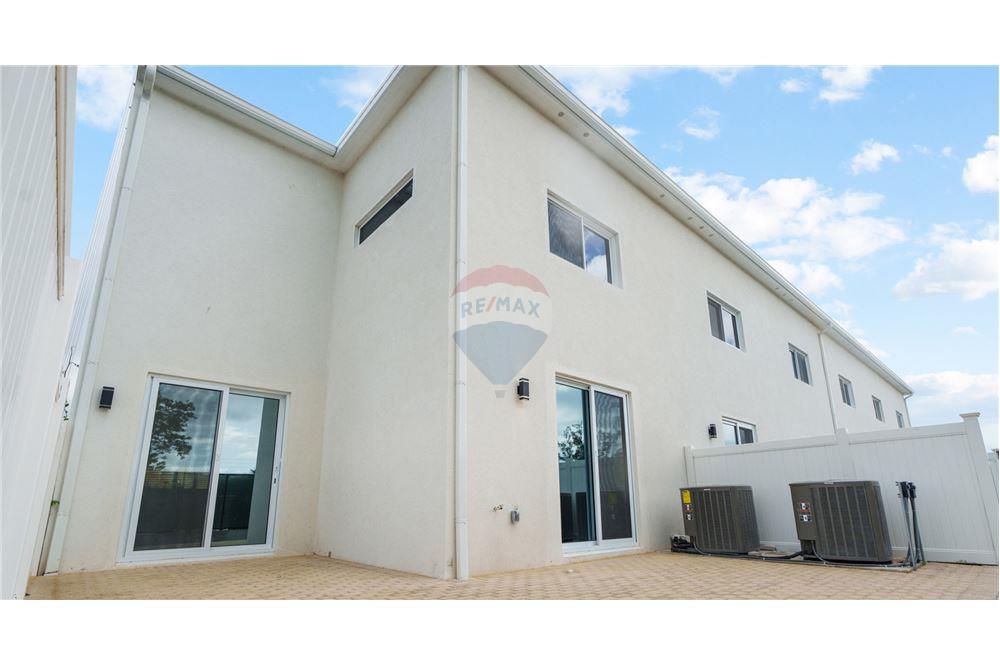 Appartement - Te Koop - George Town, Grand Cayman, Cayman Islands - 19 - 90146018-316