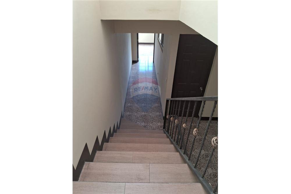 Villa - For Sale - Quetzaltenango, Quetzaltenango, Guatemala - 8 - 901011001-30