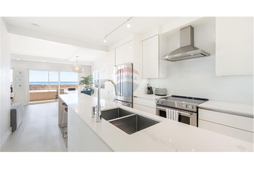 Appartement - Te Koop - W Bay Bch South, Seven Mile, Cayman Islands - 4 - 90146034-181