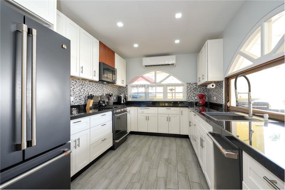 Villa - Te Koop - Noord, Aruba, Aruba - 4 - 90105005-511