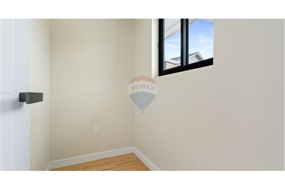 Appartement - Te Koop - W Bay Bch West, West Bay, Cayman Islands - 14 - 90146055-27