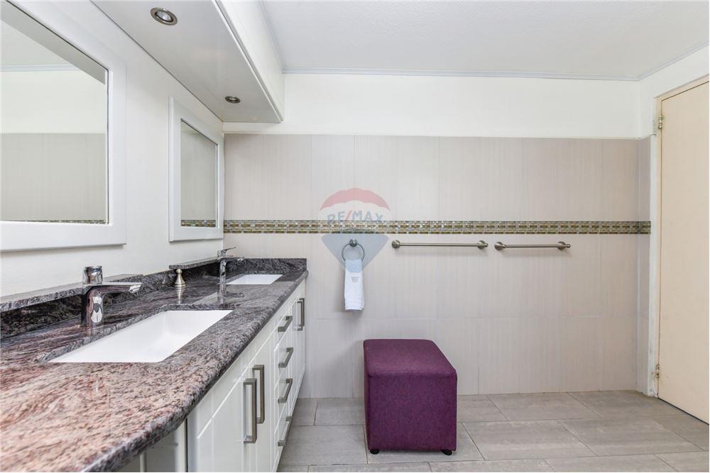 Villa - Venta - Oranjestad, Aruba, Aruba - 31 - 90105005-509