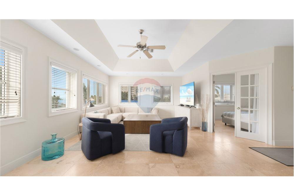 Villa - For Sale - W Bay Bch South, Seven Mile, Cayman Islands - 7 - 90146051-45