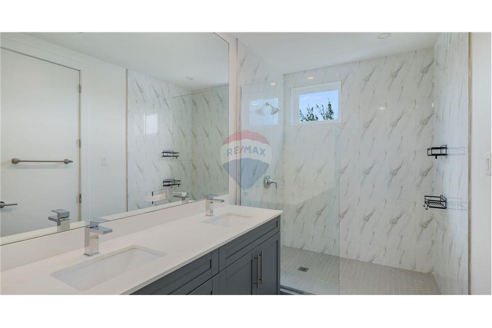 Apartamento/Condominio - Venta - W Bay Bch North, West Bay, Islas Caimán - 13 - 90146012-240