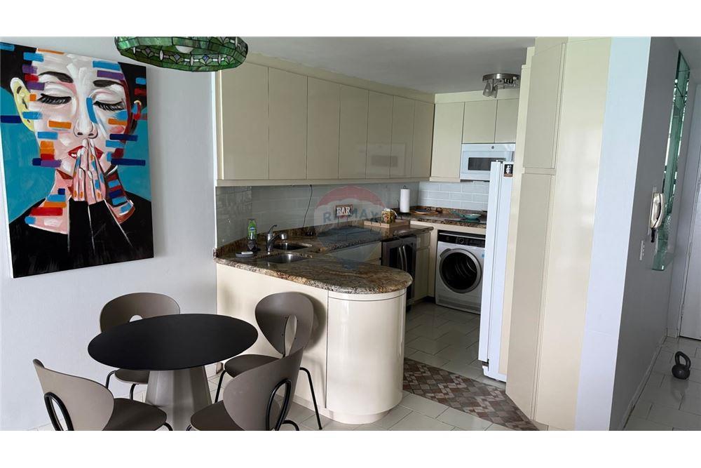 Apartamento/Condominio - Venta - Isla Verde, Carolina, Puerto Rico - 24 - 90102025-336