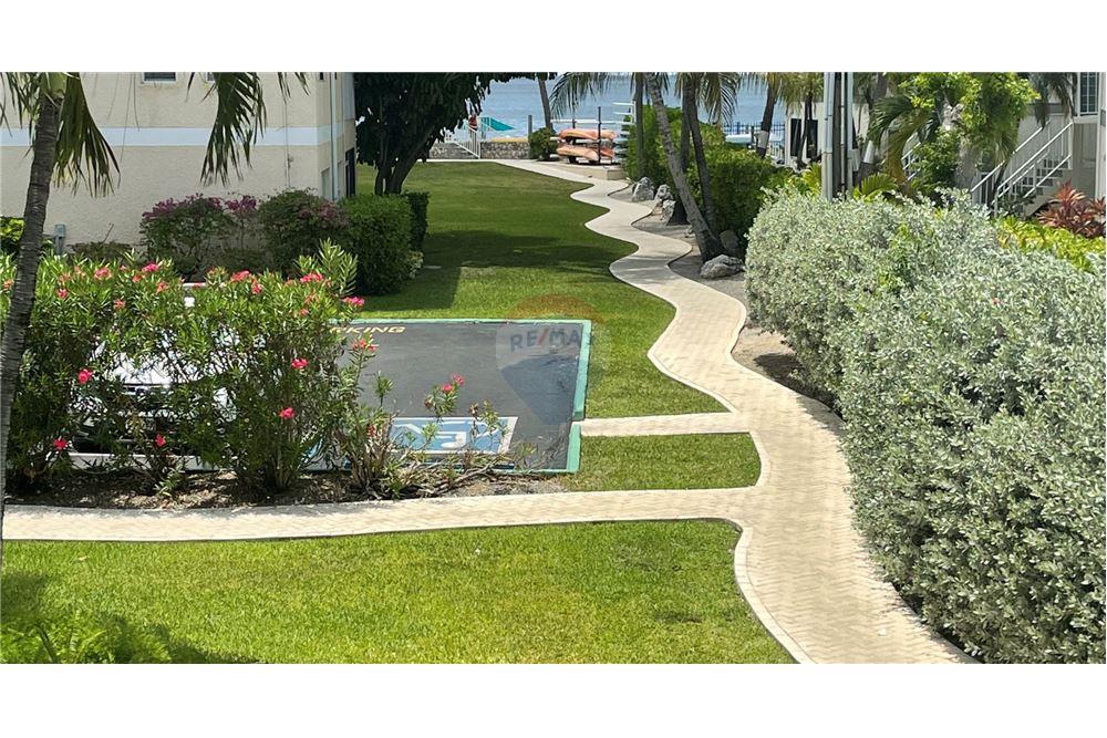Condo/Apartment - For Sale - W Bay Bch South, Seven Mile, Cayman Islands - 37 - 90146002-459
