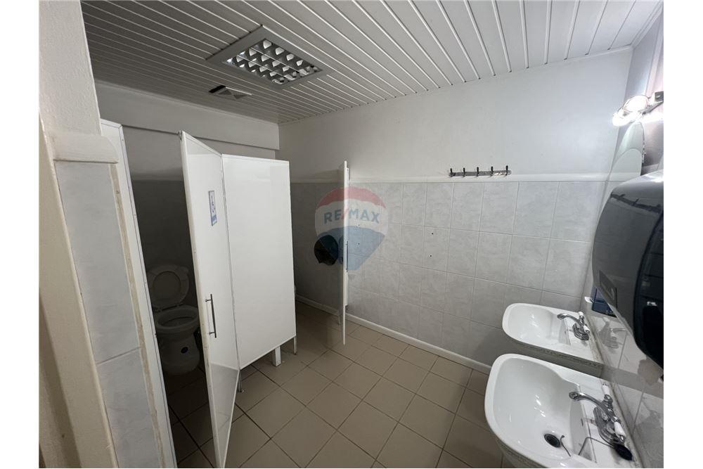 Bedrijfsmatig / Detailhandel - Te Koop - Sint Nicolaas, Aruba, Aruba - 8 - 90105035-27