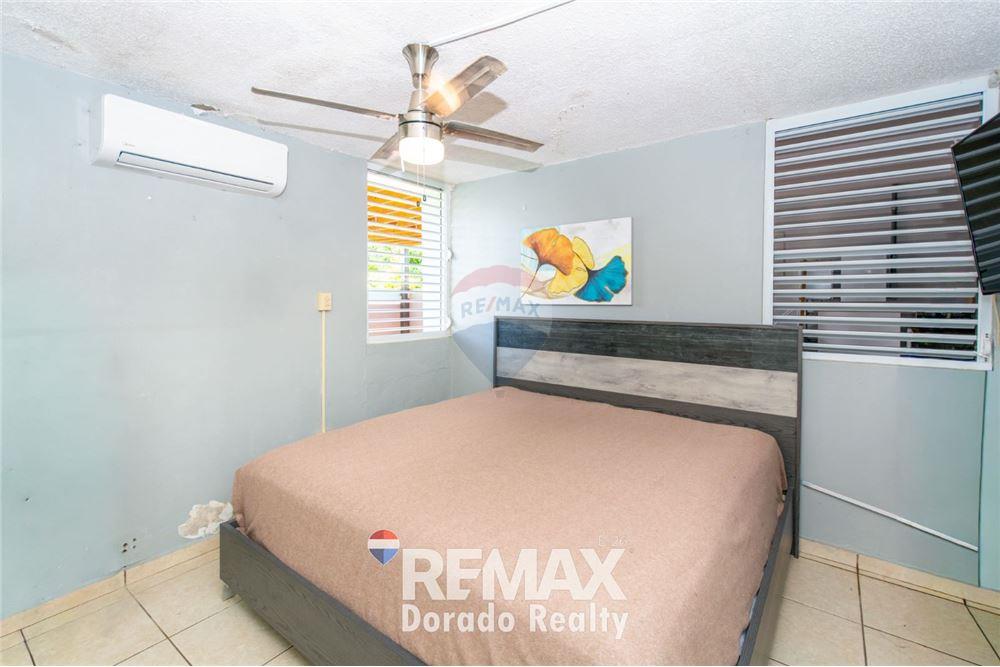 Villa - For Sale - URB Levittown Lakes, Toa Baja, Puerto Rico - 19 - 90107014-8