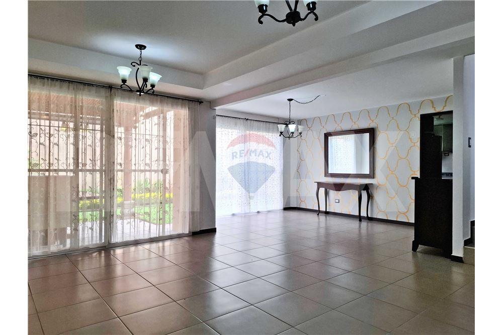 Villa - Te Koop - Fraijanes, Guatemala, Guatemala - 10 - 902091019-9