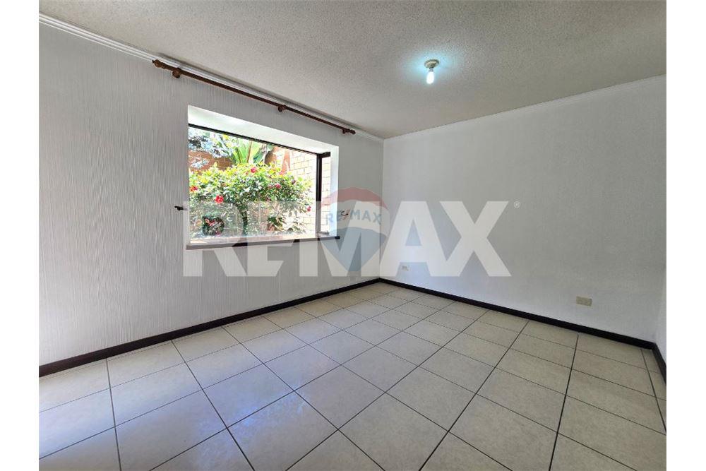 Villa - Venta - Villa Canales, Guatemala, Guatemala - 6 - 902691018-46