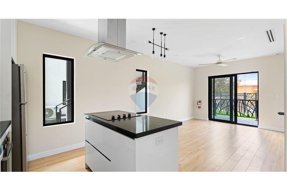 Appartement - Te Koop - W Bay Bch West, West Bay, Cayman Islands - 4 - 90146055-27