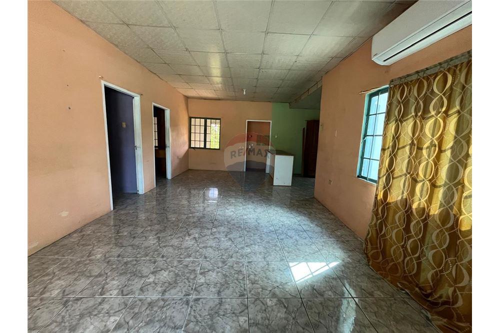 Villa - Te Koop - Las Lomas, Caroni, Trinidad and Tobago - 3 - 90155111-6