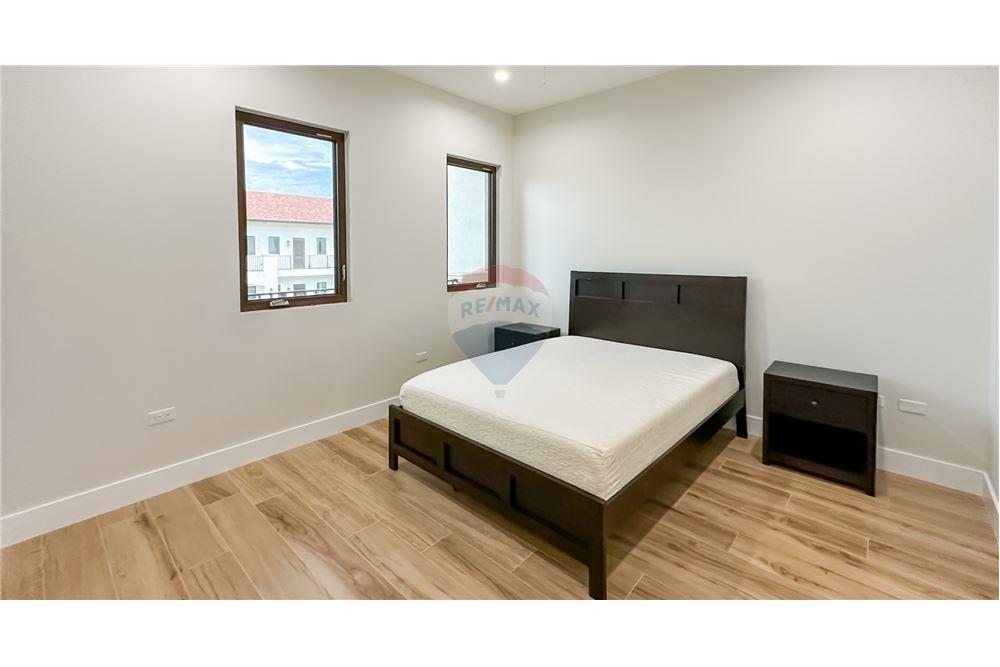 Apartamento/Condominio - Venta - W Bay Bch South, Seven Mile, Islas Caimán - 13 - 90146011-178