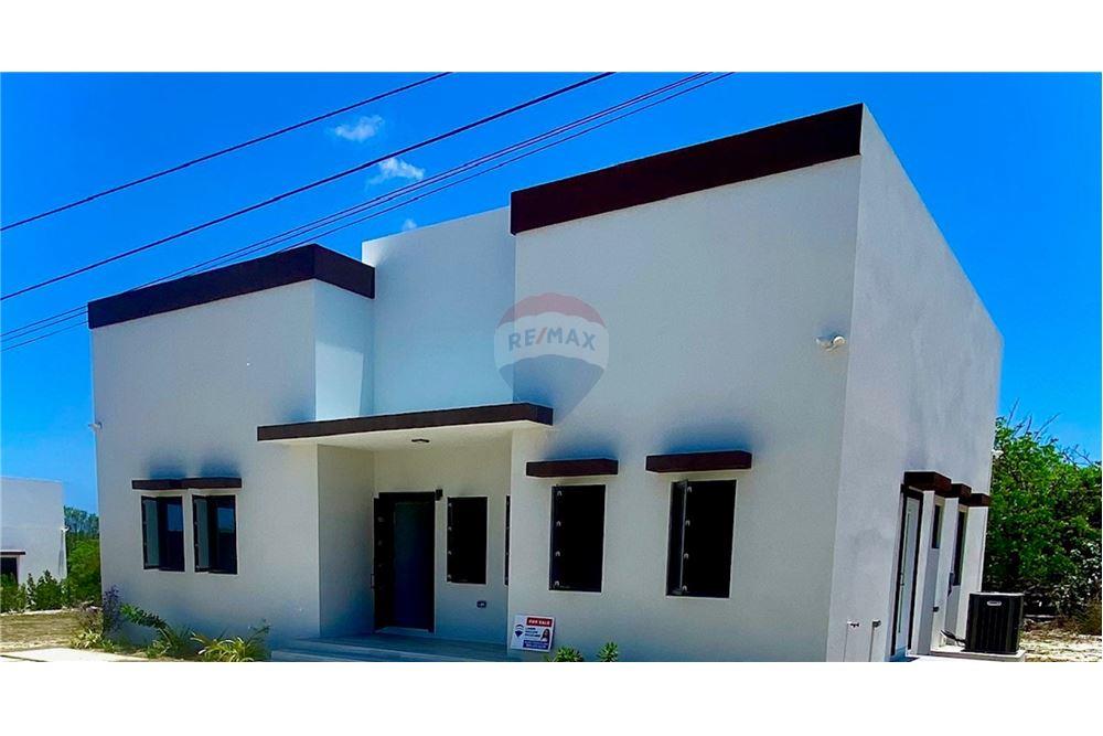 Villa - Te Koop - High Rock, Frank Sound, Cayman Islands - 13 - 90146033-41