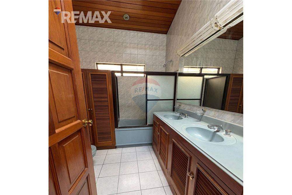 Villa - For Sale - Guatemala City, Guatemala, Guatemala - 4 - 902611014-3