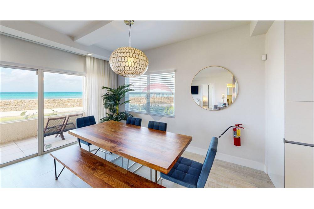 Appartement - Te Koop - W Bay Bch South, Seven Mile, Cayman Islands - 17 - 90146034-181