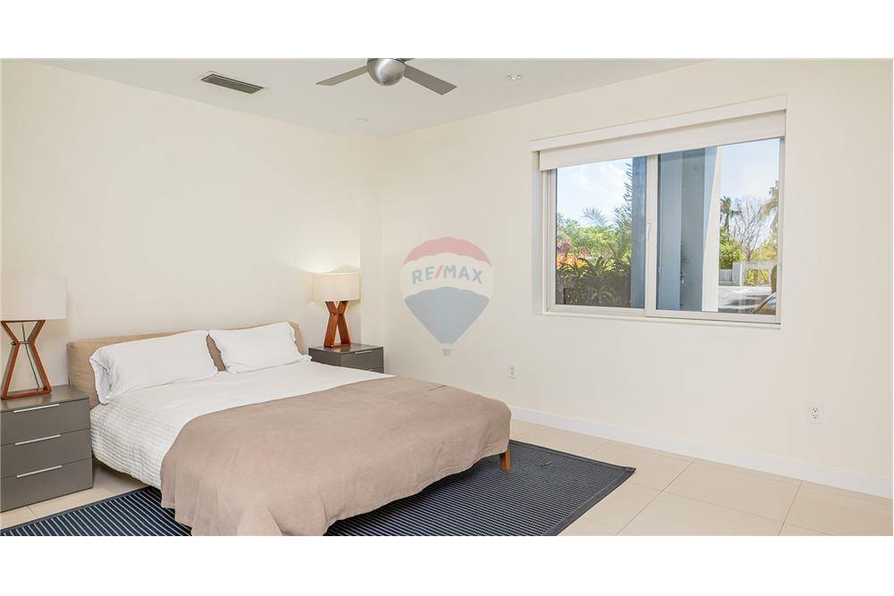 Condo/Apartment - For Sale - George Town East, George Town, Cayman Islands - 10 - 90146042-48