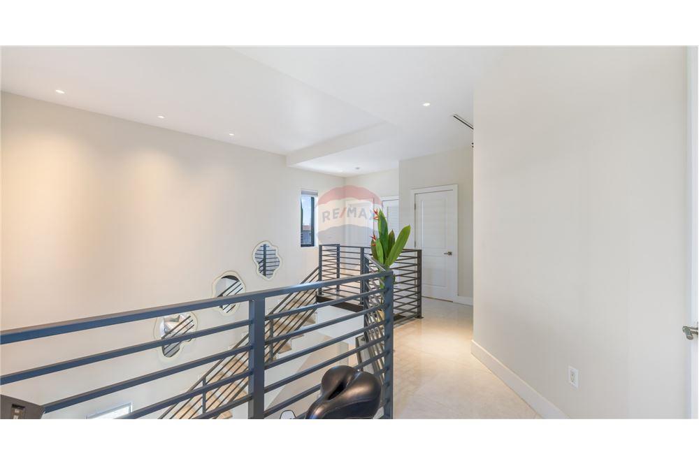 Villa - For Sale - Lower Valley, Savannah, Cayman Islands - 14 - 90146044-61