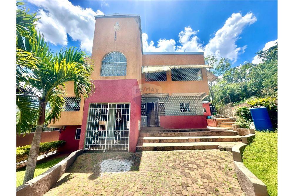 Villa - Te Koop - Knockpatrick, Manchester, Jamaica - 1 - 90153036-88