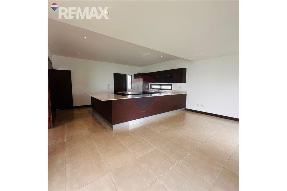 Villa - Te Koop - Santa Catarina Pinula, Guatemala, Guatemala - 4 - 902611001-79