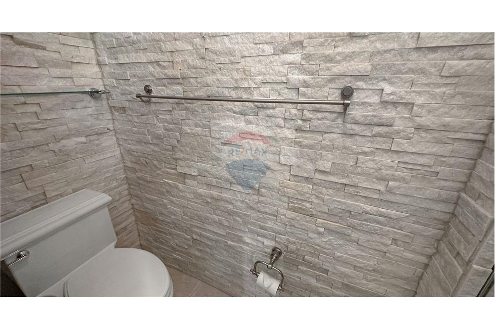 Appartement - Te Koop - George Town East, George Town, Cayman Islands - 30 - 90146011-181