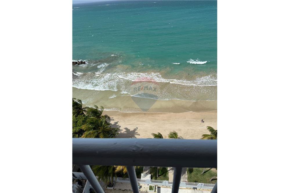 Apartamento/Condominio - Venta - Isla Verde, Carolina, Puerto Rico - 15 - 90102025-336