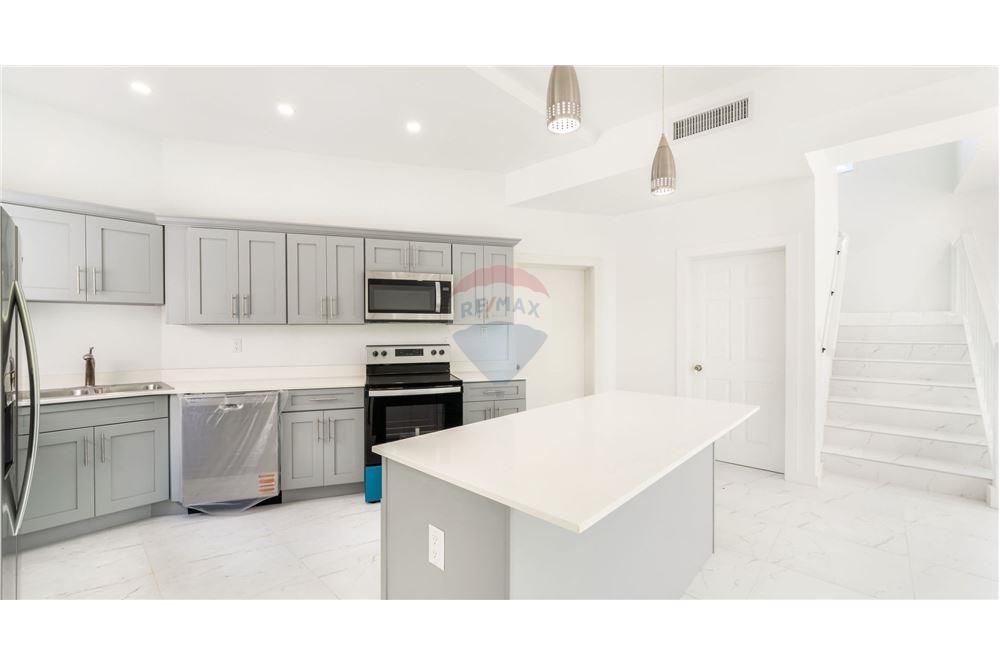 Villa - For Sale - Savannah, Savannah, Cayman Islands - 6 - 90146004-170