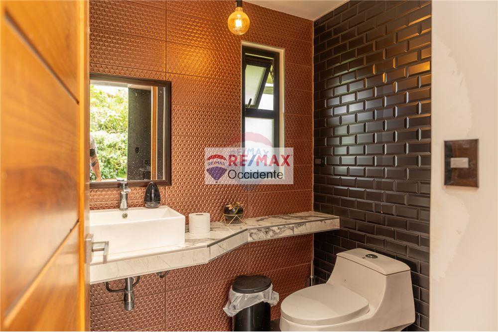 Villa - Venta - Alajuela, Alajuela- Alajuela, Costa Rica - 25 - 902381010-167