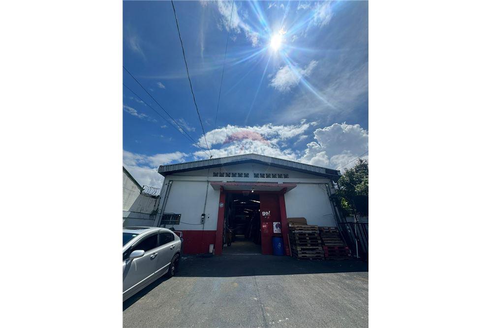 Villa - For Sale - San Juan, San José - Tibás, Costa Rica - 2 - 902261021-11