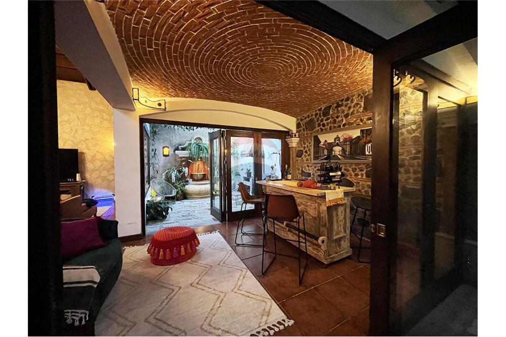 Villa - For Sale - La Antigua Guatemala, Sacatepéquez, Guatemala - 5 - 902311005-42