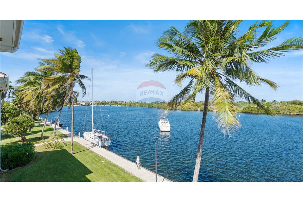 Condo/Apartment - For Sale - W Bay Bch North, West Bay, Cayman Islands - 14 - 90146042-49