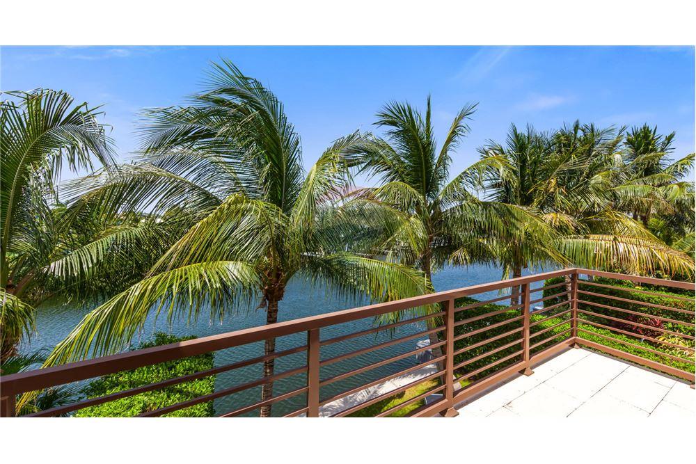 Villa - For Sale - W Bay Bch North, West Bay, Cayman Islands - 15 - 90146051-48