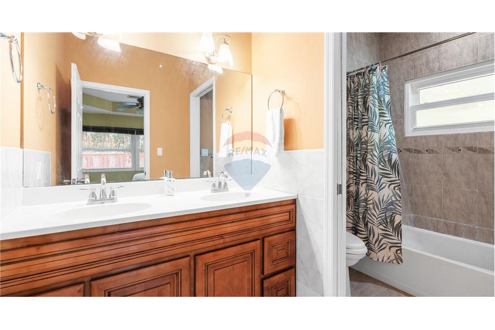 Villa - For Sale - Lower Valley, Savannah, Cayman Islands - 14 - 90146058-24