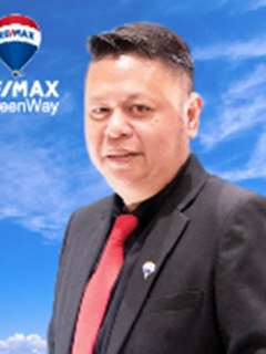 Prasong Muanbida - REMAX GreenWay